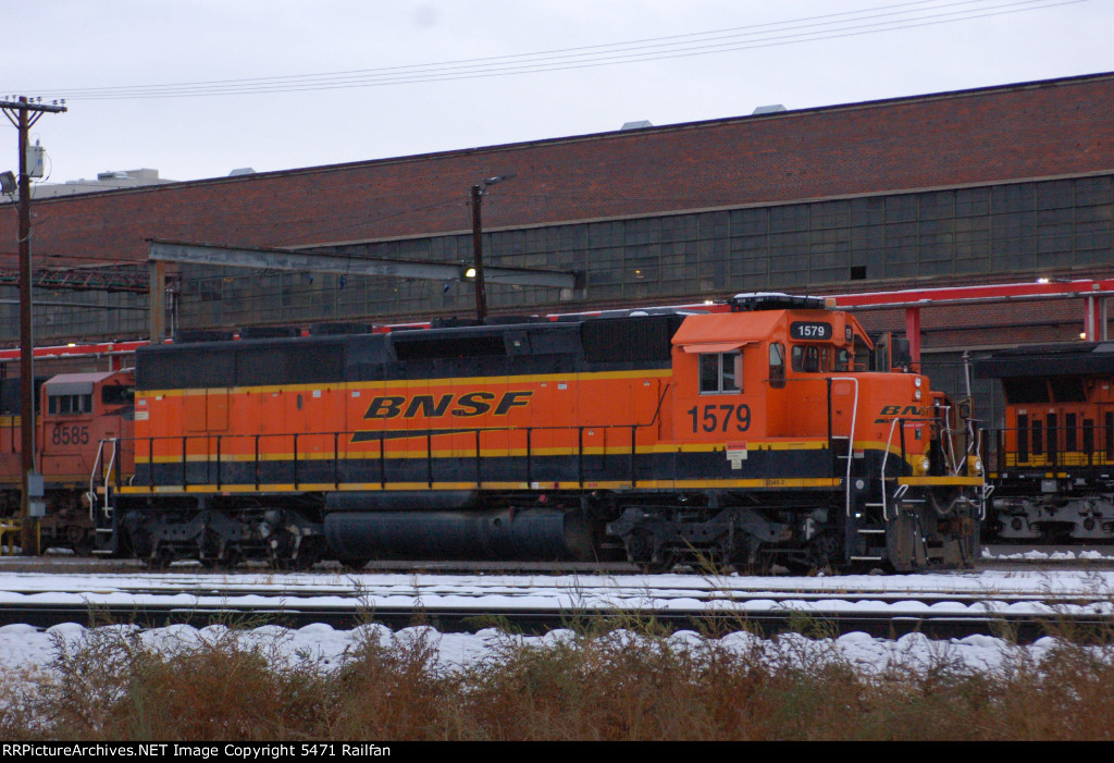 BNSF 1579 - Solo